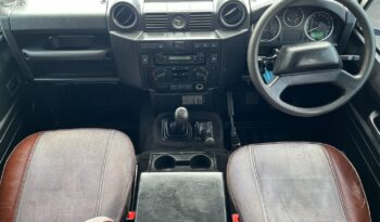 2011 Land Rover Defender 110 TD Station Wagon S full