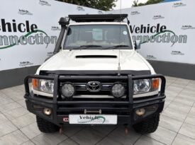 2014 Toyota Land Cruiser 76 4.5D-4D LX V8 Station Wagon