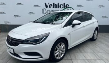 2020 Opel Astra Hatch 1.0T Enjoy full