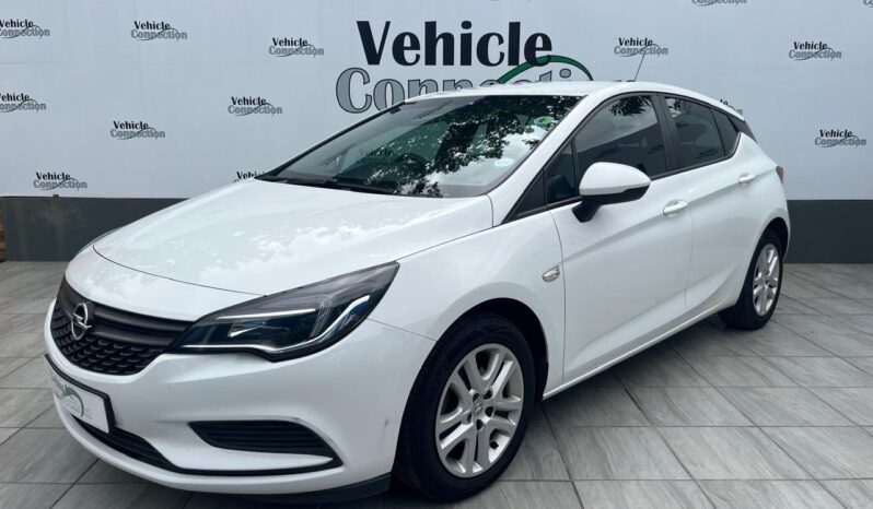 2020 Opel Astra Hatch 1.0T Enjoy full