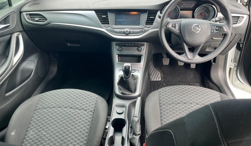 2020 Opel Astra Hatch 1.0T Enjoy full