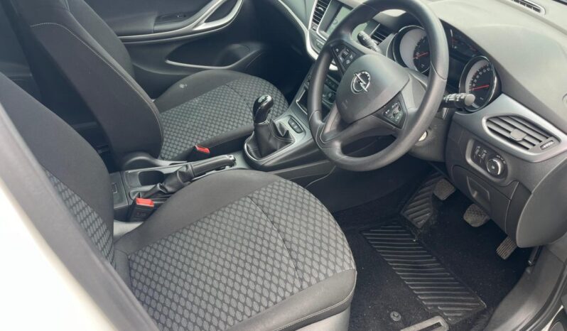 2020 Opel Astra Hatch 1.0T Enjoy full