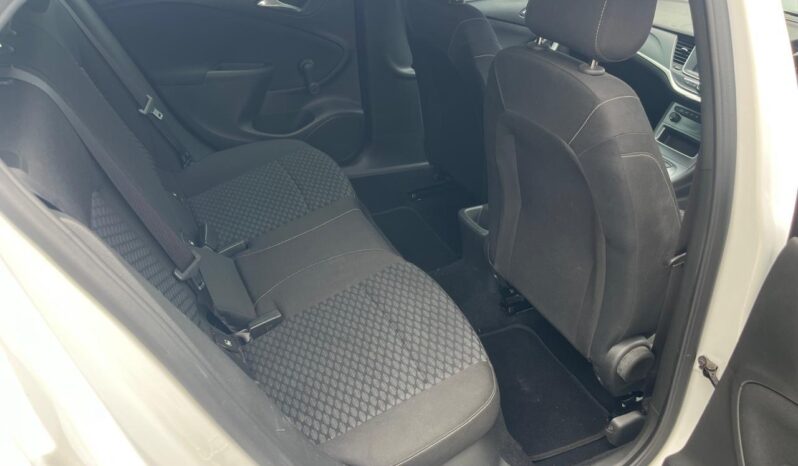 2020 Opel Astra Hatch 1.0T Enjoy full