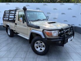 2015 Toyota Land Cruiser 79 4.5D-4D LX V8