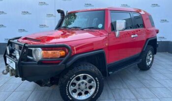 2012 Toyota FJ Cruiser FJ Cruiser full