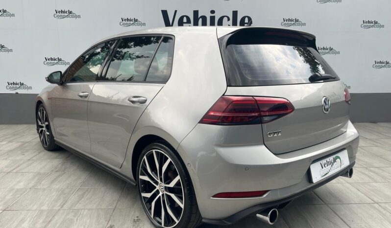2020 Volkswagen Golf GTI full