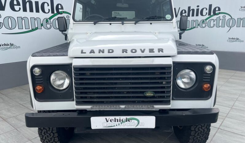 2011 Land Rover Defender 110 TD Station Wagon S full