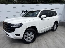 2023 Toyota Land Cruiser 300 3.3D GX-R