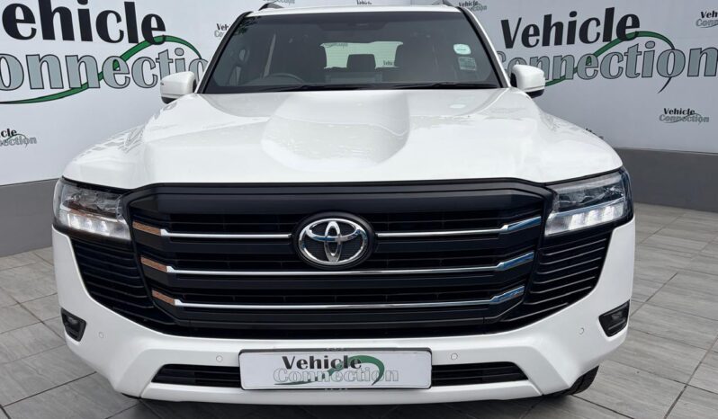 2023 Toyota Land Cruiser 300 3.3D GX-R