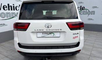 2023 Toyota Land Cruiser 300 3.3D GX-R full
