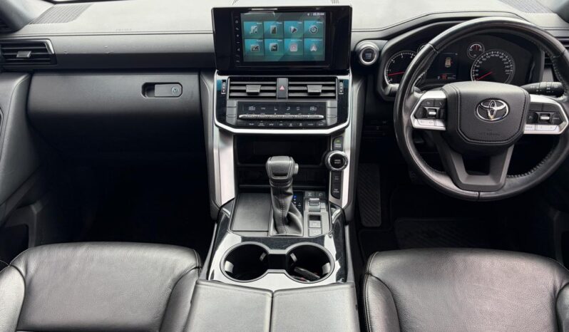 2023 Toyota Land Cruiser 300 3.3D GX-R full
