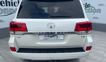 2016 Toyota Land Cruiser 200 4.5D-4D V8 VX full