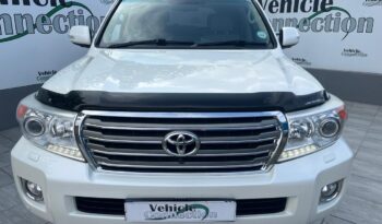 2013 Toyota Land Cruiser 200 4.5D-4D V8 VX full