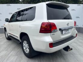 2013 Toyota Land Cruiser 200 4.5D-4D V8 VX