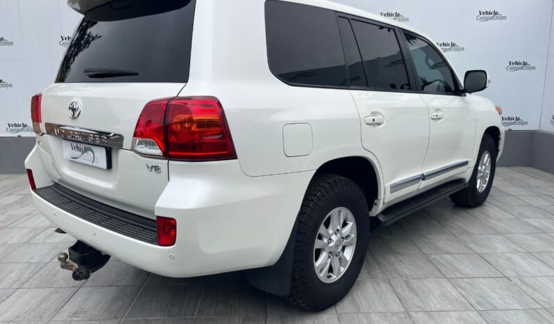 2013 Toyota Land Cruiser 200 4.5D-4D V8 VX full