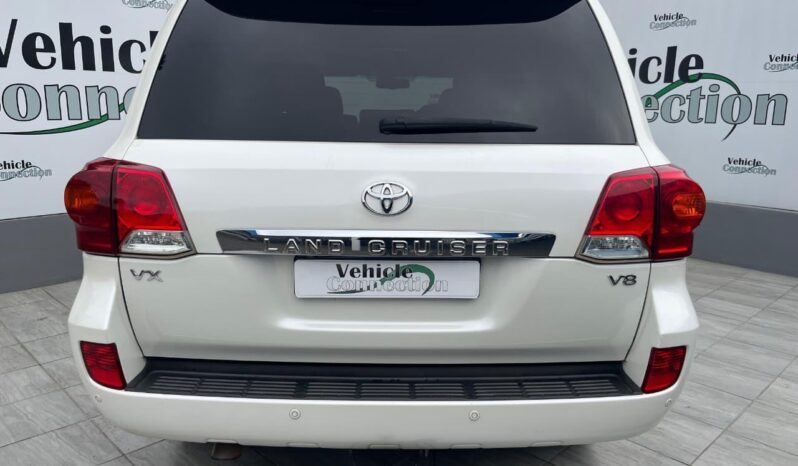 2013 Toyota Land Cruiser 200 4.5D-4D V8 VX full