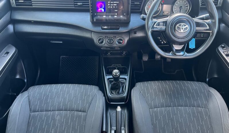 2021 Toyota Rumion 1.5 SX full