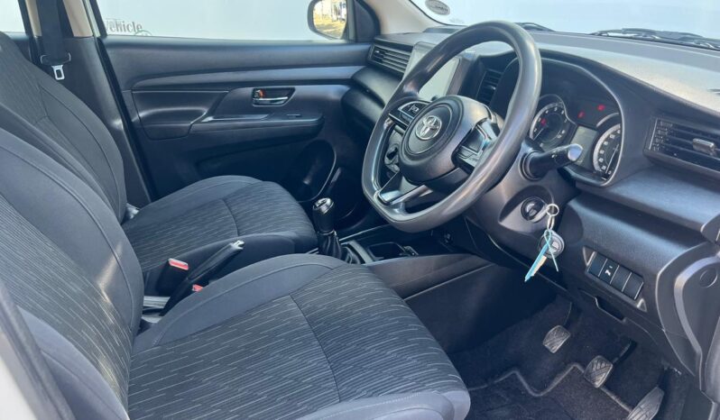 2021 Toyota Rumion 1.5 SX full