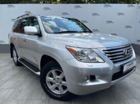 2011 Lexus LX 570
