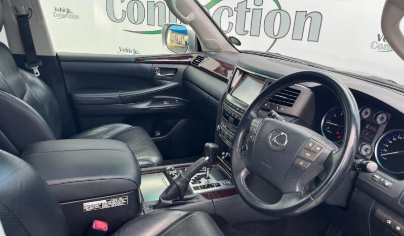 2011 Lexus LX 570 full