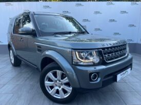 2015 Land Rover Discovery SDV6 SE
