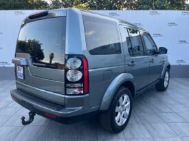 2015 Land Rover Discovery SDV6 SE