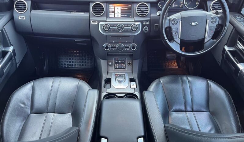 2015 Land Rover Discovery SDV6 SE full