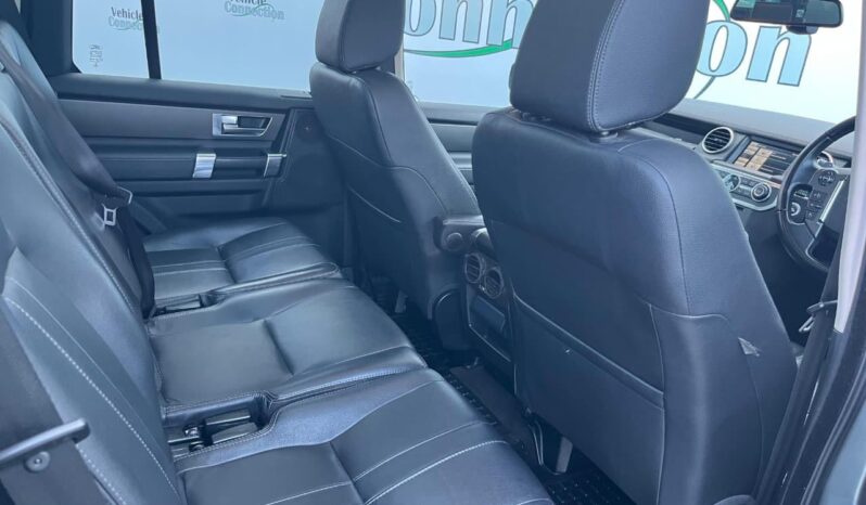 2015 Land Rover Discovery SDV6 SE full