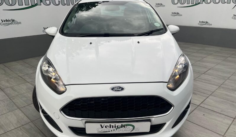 2017 Ford Fiesta 5-Door 1.0T Trend full