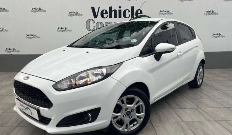 2017 Ford Fiesta 5-Door 1.0T Trend full