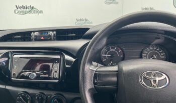2017 Toyota Hilux 2.4GD (Aircon) full