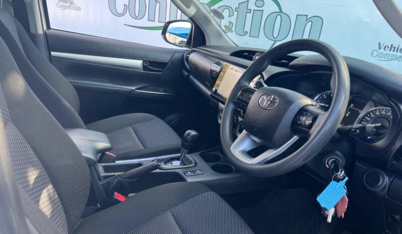 2021 Toyota Hilux 2.4GD-6 Double Cab Raider Auto full