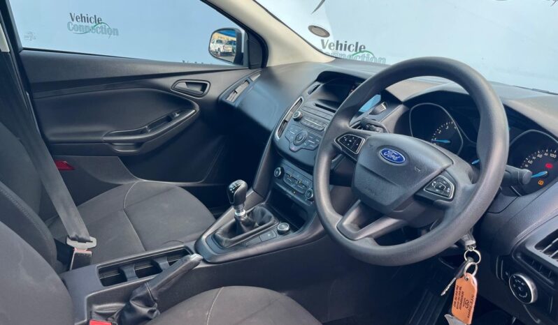 2017 Ford Focus Sedan 1.0T Ambiente full