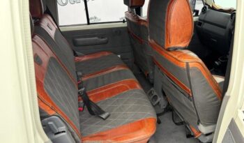 2014 Toyota Land Cruiser 76 4.5D-4D LX V8 Station Wagon full