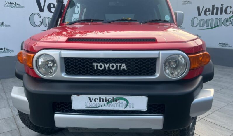 2012 Toyota FJ Cruiser FJ Cruiser full