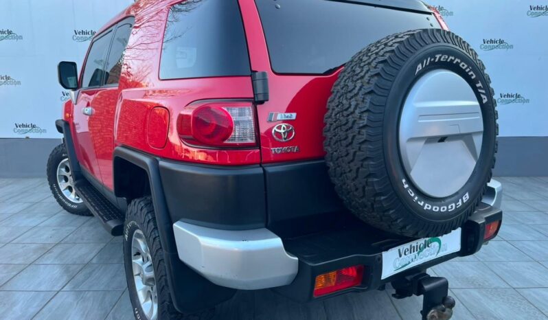 2012 Toyota FJ Cruiser FJ Cruiser full