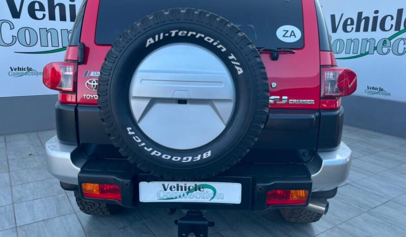 2012 Toyota FJ Cruiser FJ Cruiser full
