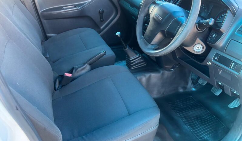 2020 Isuzu D-Max 250 Fleetside Safety full