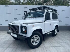 2014 Land Rover Defender 90 Puma Station Wagon