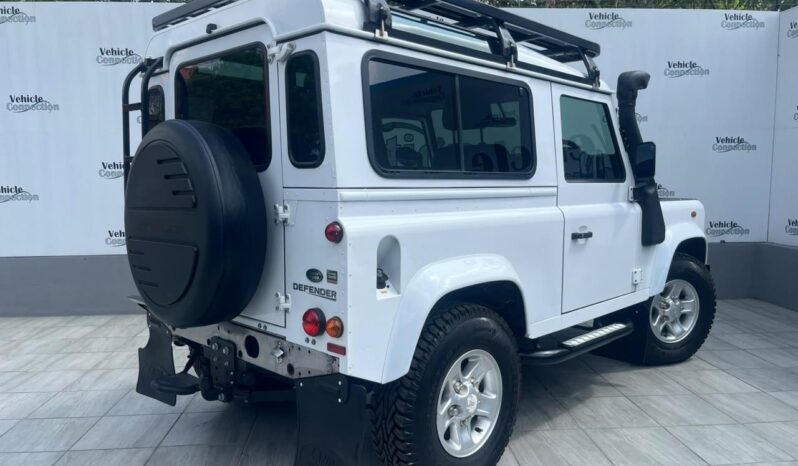 2014 Land Rover Defender 90 Puma Station Wagon full