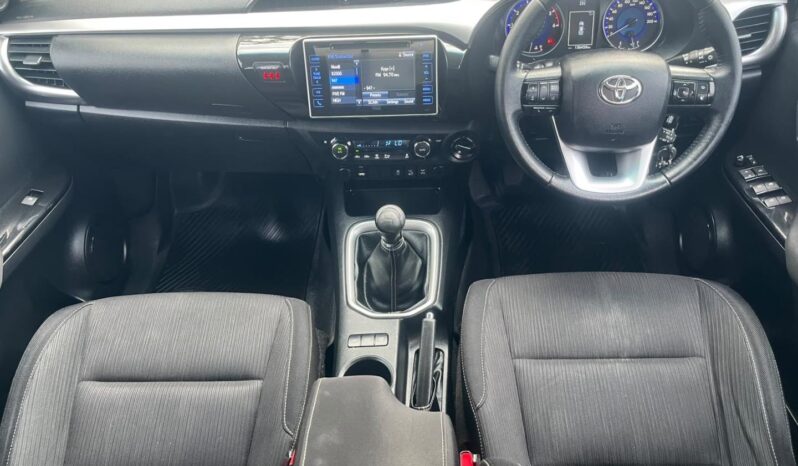 2016 Toyota Hilux 2.8GD-6 Double Cab 4×4 Raider full