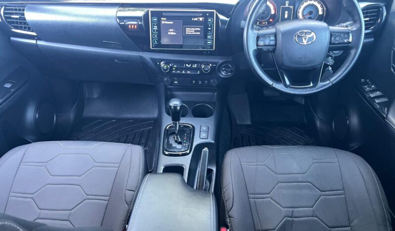 2019 Toyota Hilux 2.8GD-6 Double Cab 4×4 Raider Auto full