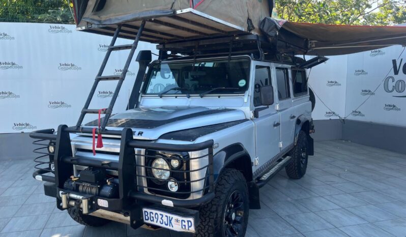 2011 Land Rover Defender 110 TDi Station Wagon full